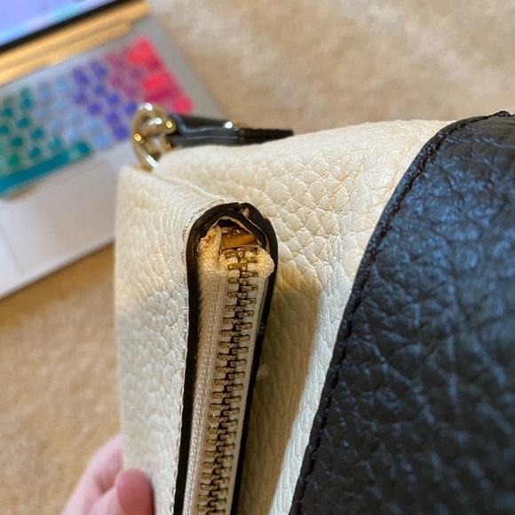 Kate Spade Black and White Fold Over Purse - Picture 11 of 16